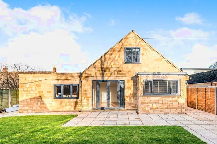 6 Bedroom Bungalow To Rent In Down Ampney, Cirencester, GL7