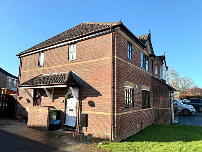 1 Bedroom End Of Terrace House For Sale In Croscombe Gardens, Frome, Somerset, BA11