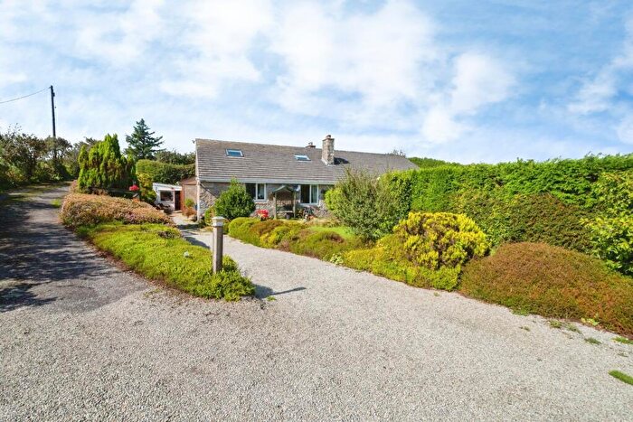 2 Bedroom Bungalow For Sale In Minions, Liskeard, Cornwall, PL14