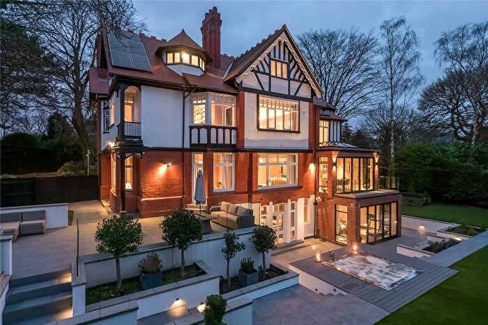 6 Bedroom Detached House For Sale In Alan Drive, Hale, Cheshire, WA15
