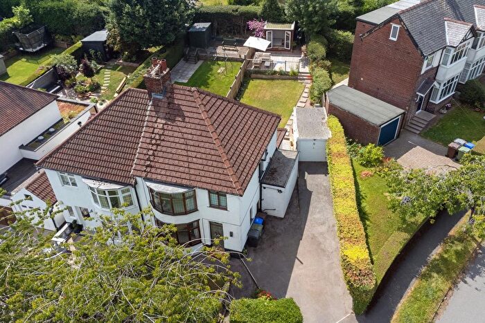 3 Bedroom Semi-Detached House For Sale In Whirlow Grove, Whirlow, S11