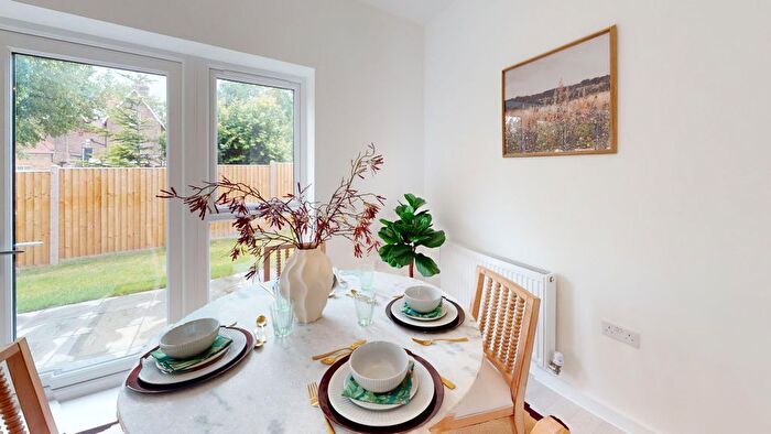 4 Bedroom Terraced House For Sale In Eldridge Street, Dorchester, DT1