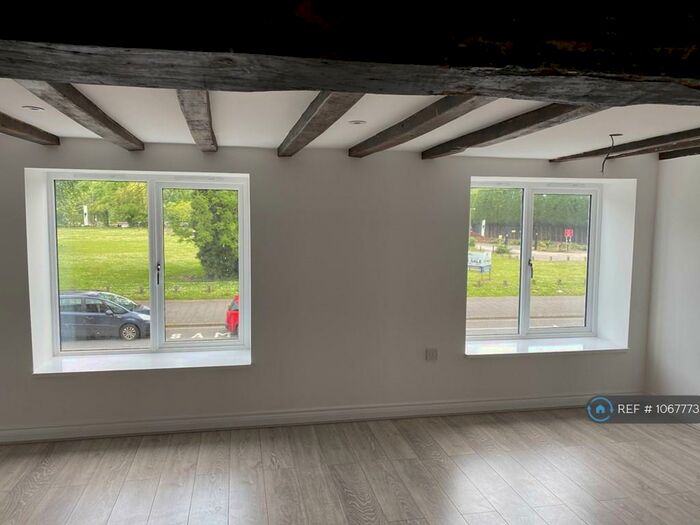 2 Bedroom Flat To Rent In High Street, Burton-On-Trent, DE14