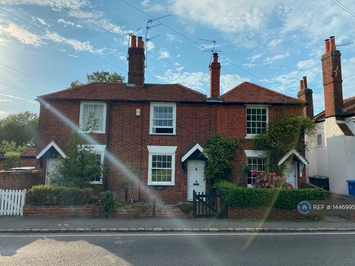 2 Bedroom Terraced House To Rent In The Green, Maidenhead, SL6