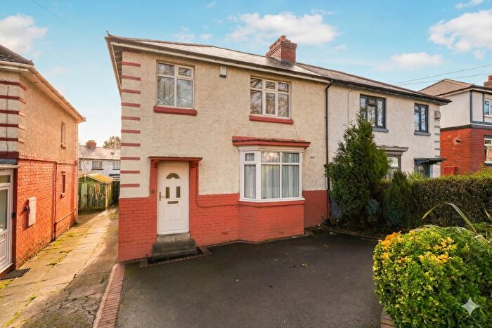 3 Bedroom Semi Detached House For Sale In Broadway, Oldbury, B68