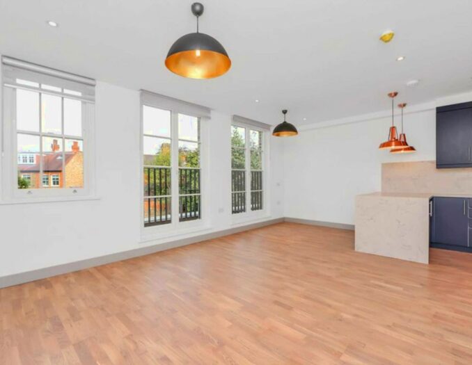 2 Bedroom Flat To Rent In Ealing Broadway, London, W5