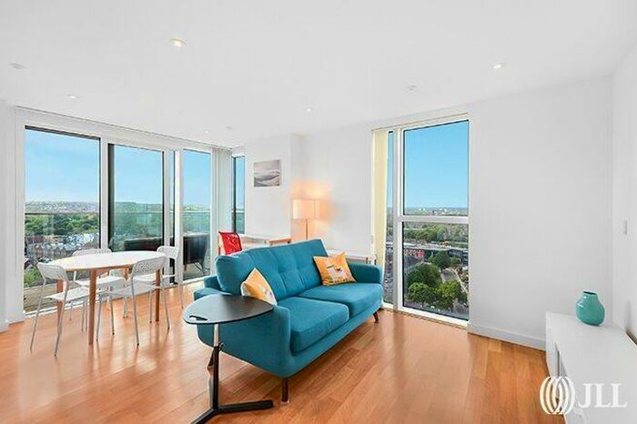 2 Bedroom Apartment To Rent In Woodberry Grove London, N4