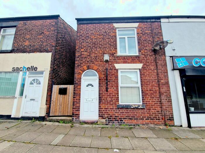 2 Bedroom Terraced House To Rent In Bury New Road, Whitefield, Manchester, M45