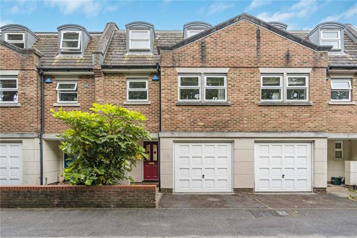 4 Bedroom Terraced House For Sale In Middle Way, Summertown, OX2