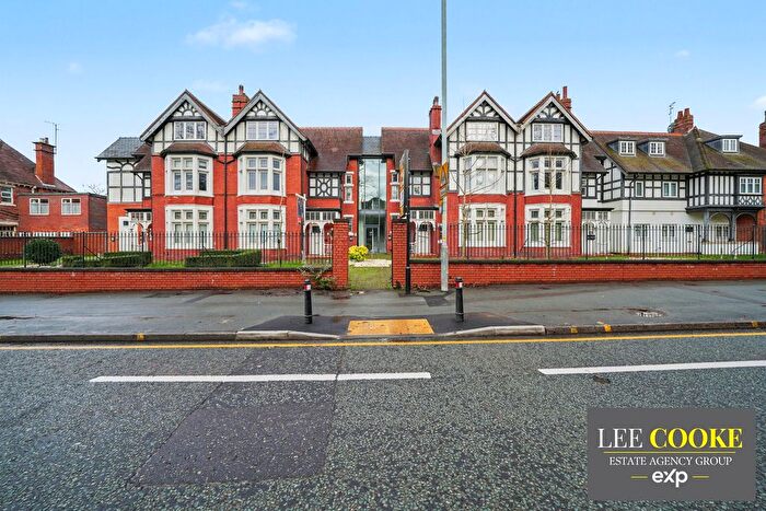 2 Bedroom Flat For Sale In Penthouse Style Apartment, Hollyhock Court, Off Tettenhall Road, WV6