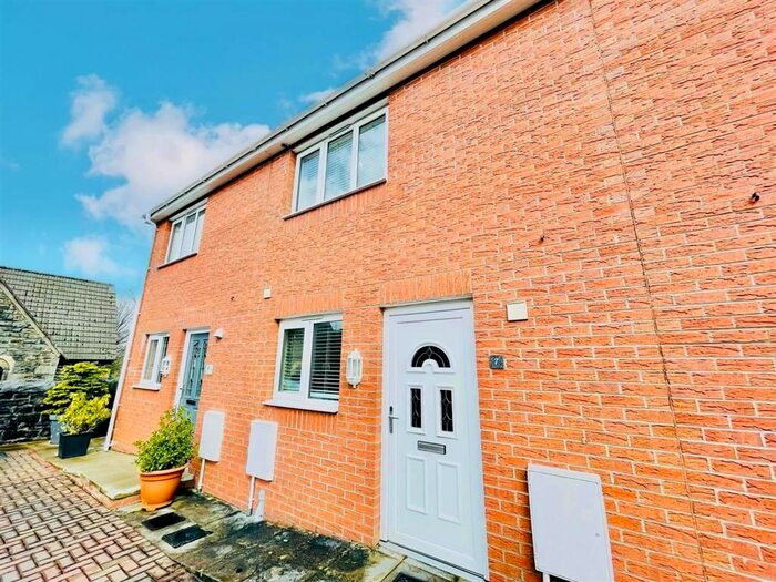 3 Bedroom Property To Rent In Chapel Street, Abercanaid, Merthyr Tydfil, CF48