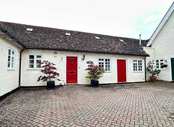 3 Bedroom Terraced House For Sale In Shermanbury Grange, Shermanbury, RH13