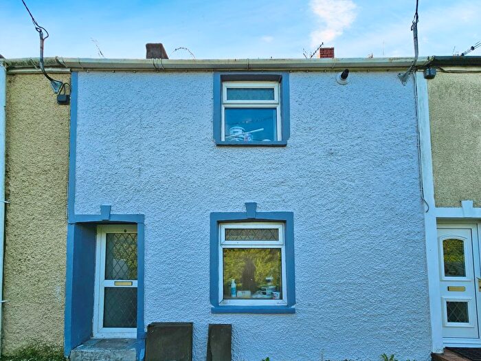 4 Bedroom Property To Rent In New Road, Kenfig Hill, Bridgend, CF33