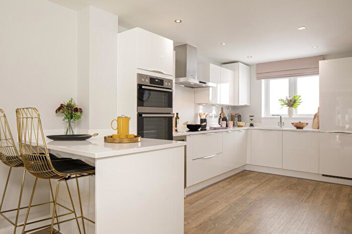 4 Bedroom Detached House For Sale In Orchards Rise, Scott Way, Swindon, Wiltshire, SN1