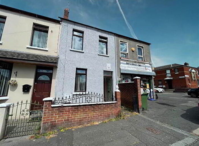 2 Bedroom End Of Terrace House For Sale In Springfield Avenue, Belfast, BT12