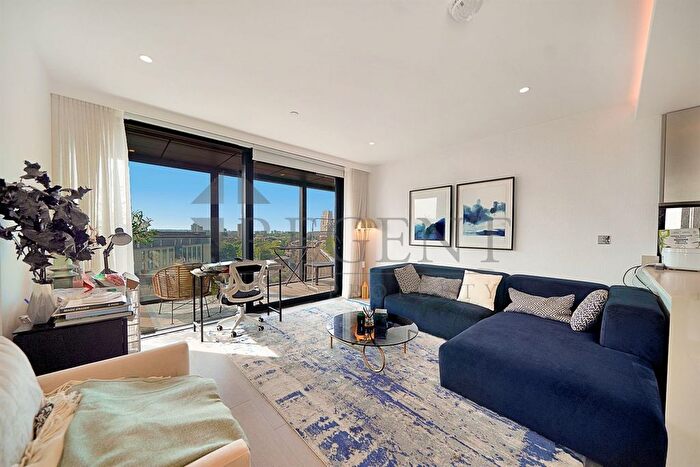 2 Bedroom Flat To Rent In The Dumont, Albert Embankment, SE1