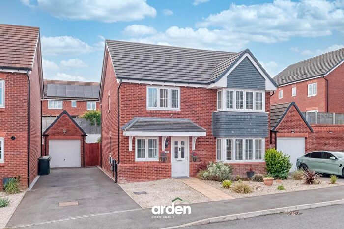 4 Bedroom Detached House For Sale In Odell Street, Redditch, B97