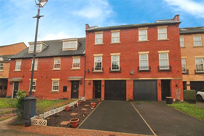 4 Bedroom Terraced House For Sale In Farnley Road, Balby, Doncaster, South Yorkshire, DN4