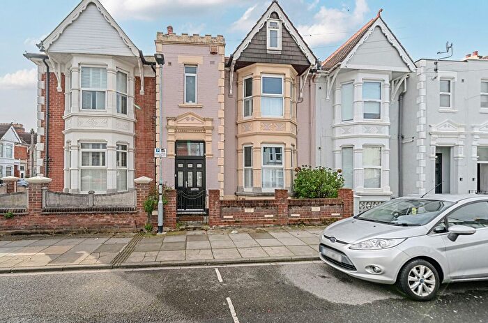 5 Bedroom Terraced House For Sale In Montague Road, Portsmouth, Hampshire, PO2