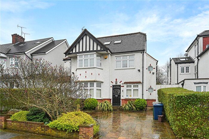 Property To Rent In Windermere Avenue, London, N3