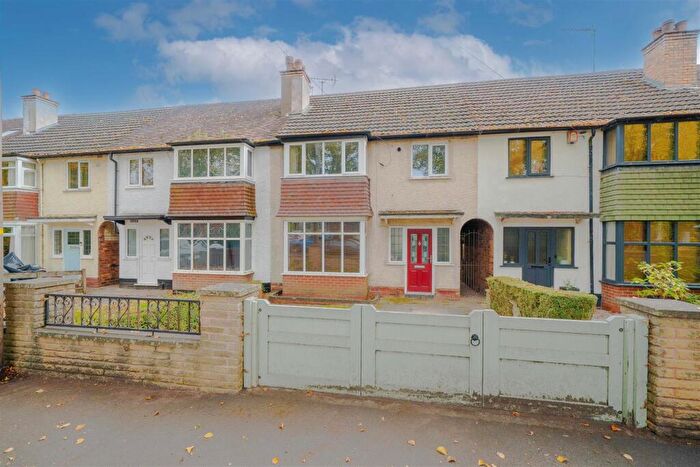 3 Bedroom Terraced House For Sale In Billesley Lane, Moseley, Birmingham, B13