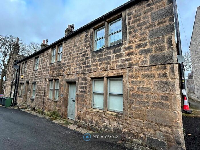 2 Bedroom End Of Terrace House To Rent In Drury Lane, Horsforth, LS18