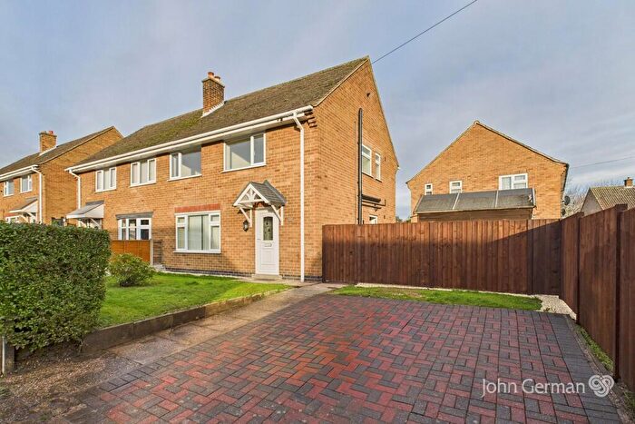 3 Bedroom Semi-Detached House For Sale In New Road, Coton-in-the-Elms, DE12