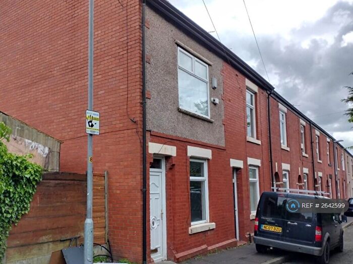 3 Bedroom Terraced House To Rent In Wilton Street, Heywood, OL10