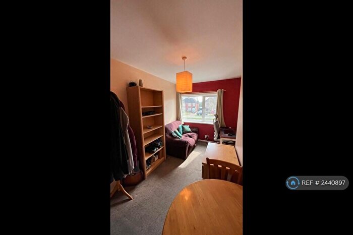 1 Bedroom Flat To Rent In Charter Avenue, Coventry, CV4