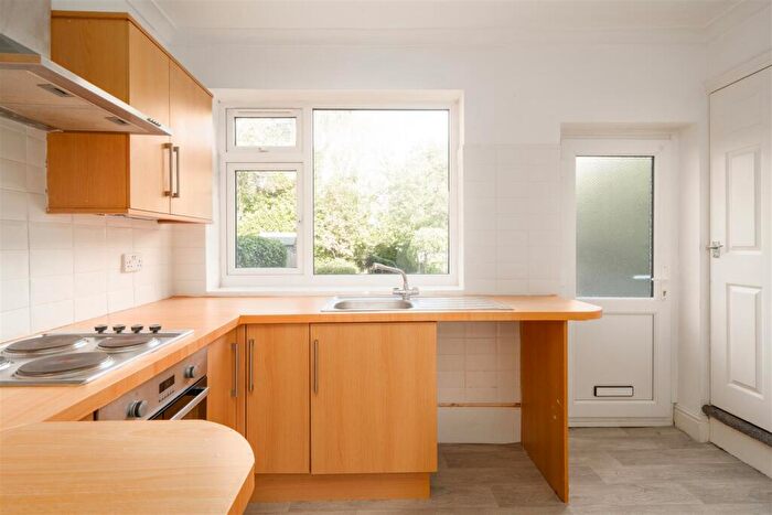 2 Bedroom End Of Terrace House To Rent In Rose Cottages, Hasland Road, Chesterfield, S41