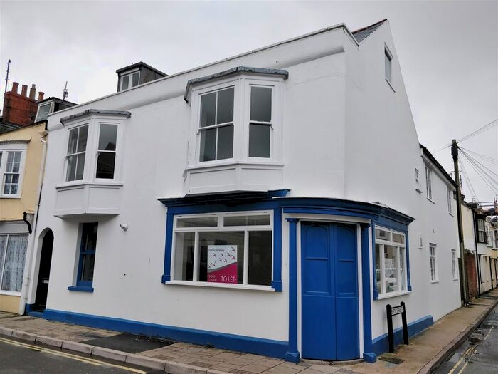 2 Bedroom Terraced House To Rent In Park Street, Weymouth, DT4