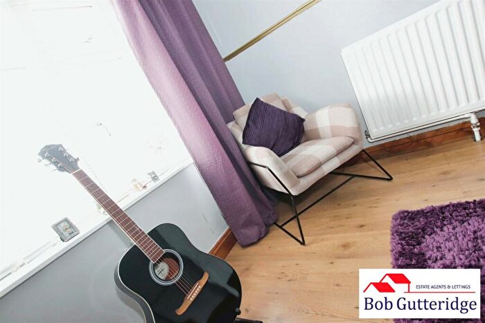 3 Bedroom Detached House For Sale In Hartington Street, Wolstanton, Newcastle, ST5