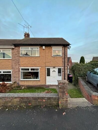 3 Bedroom Semi-Detached House To Rent In Sandhill Close, Rawmarsh, Rotherham, S62