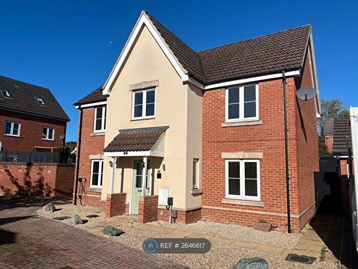 4 Bedroom Detached House To Rent In Leventon Place, Trowbridge, BA14