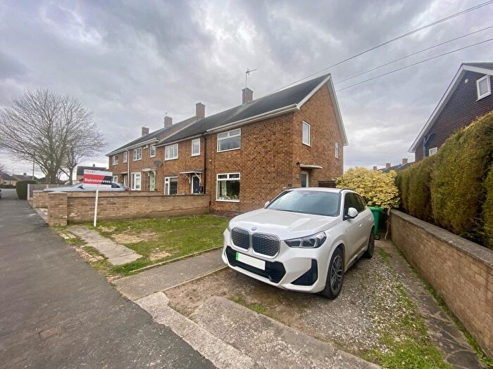 3 Bedroom House To Rent In Summerwood Lane, Clifton, NG11