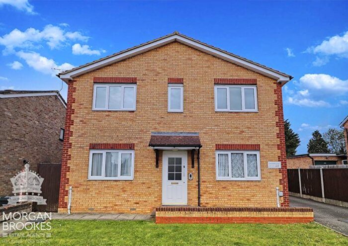 1 Bedroom Flat To Rent In Haslemere Road, Wickford, SS11