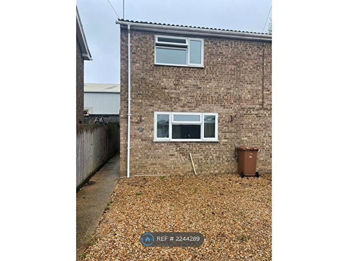 2 Bedroom Semi-Detached House To Rent In Ash Tree Close, March, PE15