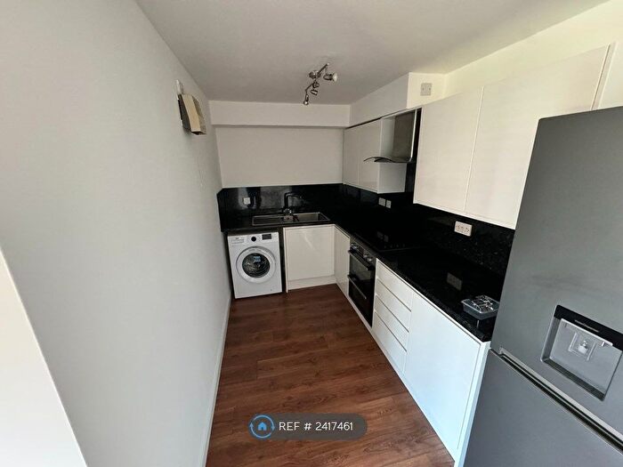 1 Bedroom Flat To Rent In Mckinlay Court, Welling, DA16