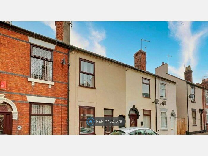 2 Bedroom Terraced House To Rent In Slaney Street, Newcastle-Under-Lyme, ST5