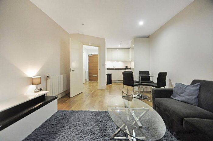 1 Bedroom Flat To Rent In Major Draper Street, London, SE18