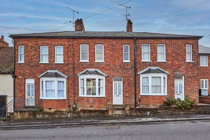 2 Bedroom House To Rent In Brewhouse Hill, AL4