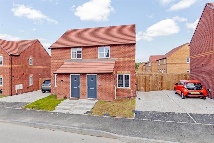 2 Bedroom Semi-Detached House For Sale In Wagtail Drive, Poolsbrook, Chesterfield, S43