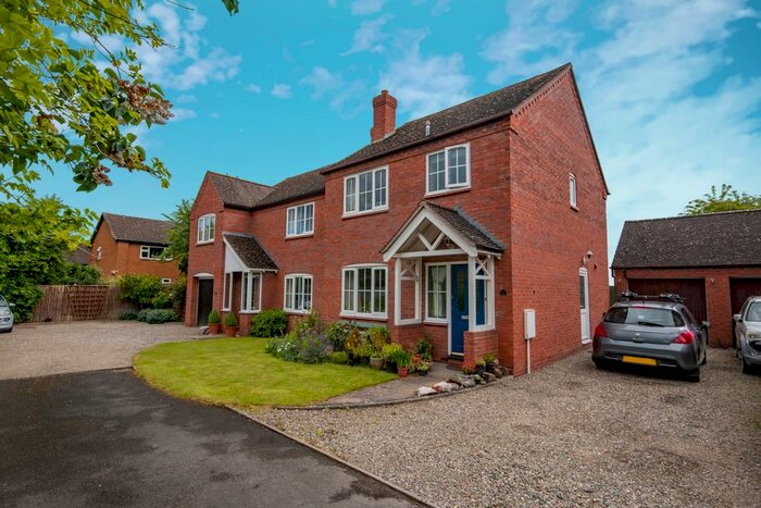 3 Bedroom Detached House For Sale In St. Eatas Lane, Atcham, Shrewsbury, SY5