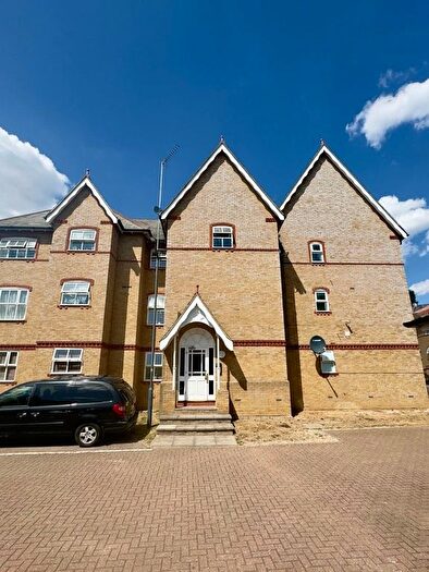 1 Bedroom Flat To Rent In Chamberlayne Avenue, Wembley, HA9