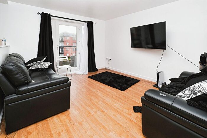2 Bedroom Flat For Sale In Ellerman Road, Liverpool, L3