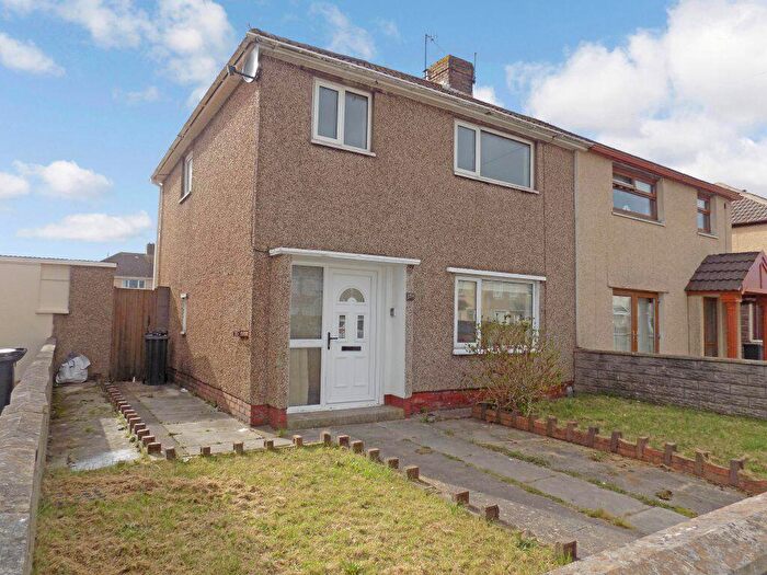 3 Bedroom House To Rent In Western Avenue, Sandfields, Port Talbot, SA12