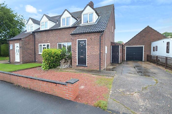 2 Bedroom Semi Detached House For Sale In Church Lane, Timberland, LN4