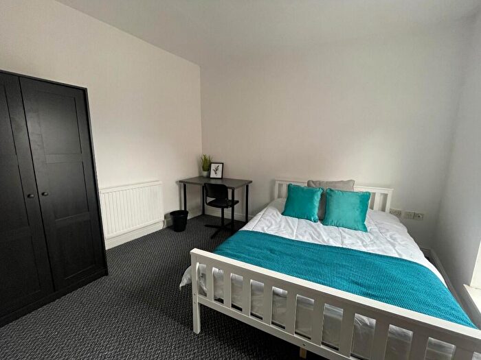 4 Bedroom Terraced House For Sale In Princes Road, Hull, East Riding Of Yorkshire, HU5