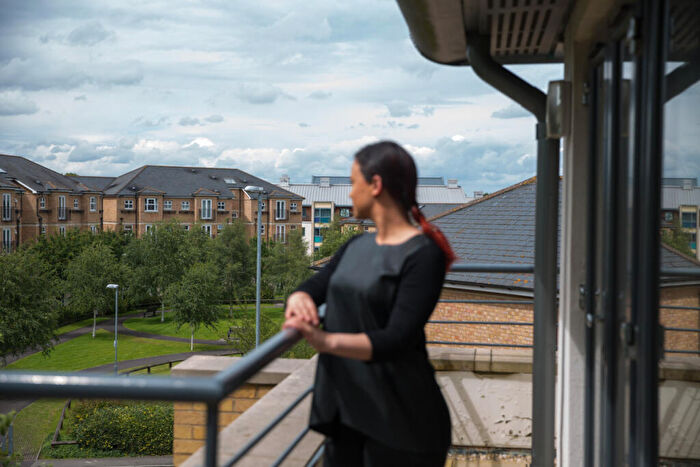 1 Bedroom Block Of Apartments To Rent In Thames Wharf North, Roger Dudman Way, Oxford, Oxfordshire, OX1