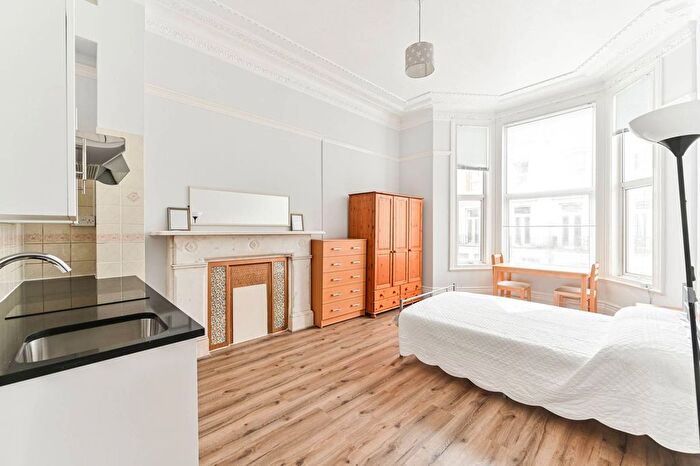 Studio To Rent In Cheniston Gardens, Kensington, London, W8